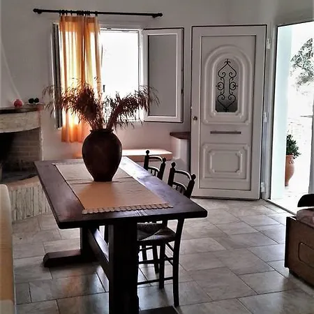 Andrielos Apartment *