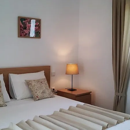 Apartment Andrielos Parasporos