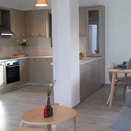 Andrielos Apartment *