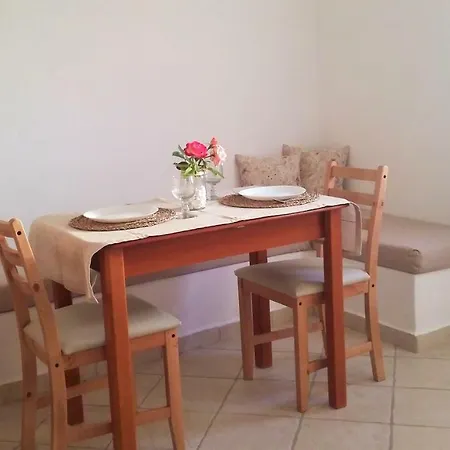 Andrielos Apartment *