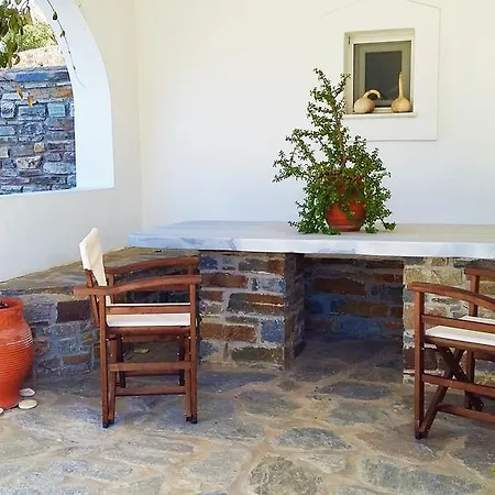 Andrielos Apartment *